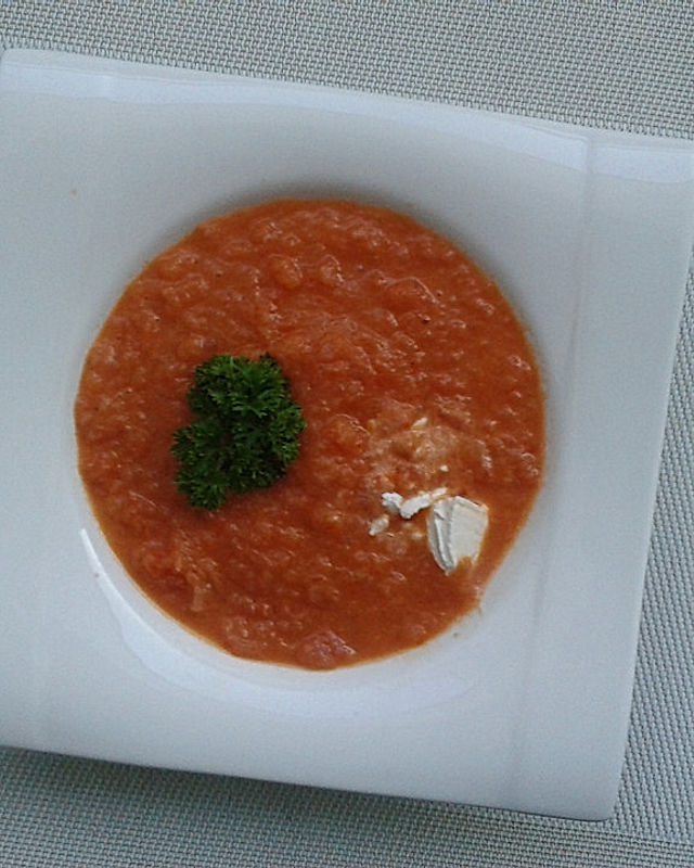 Tomaten-Radieschen-Suppe