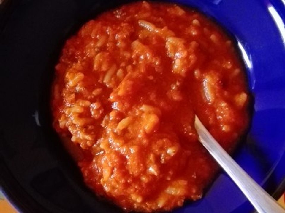 Tomatensuppe mit Reis und Hack von sunibetsi| Chefkoch