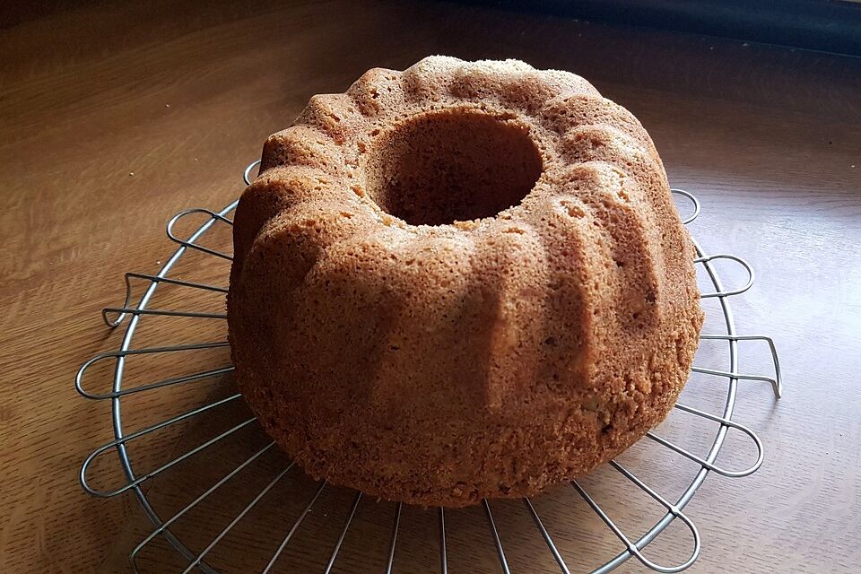 Apfel - Walnuss - Vollkornkuchen