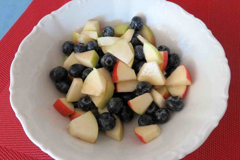 Obstsalat-Dessert