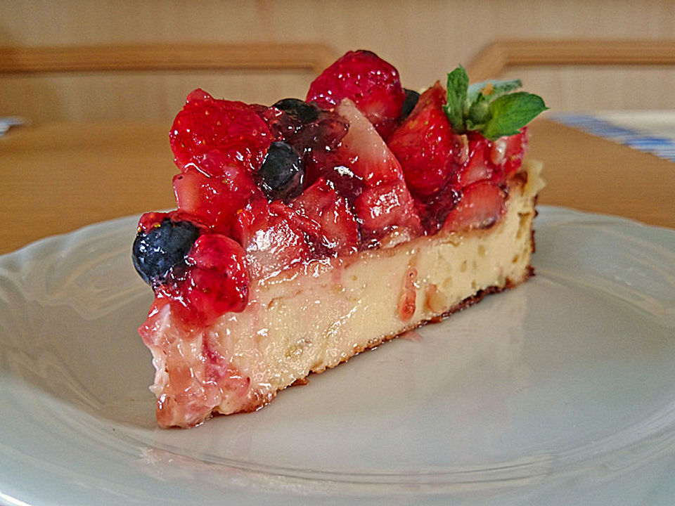Käsekuchen mit Erdbeeren von ulkig | Chefkoch