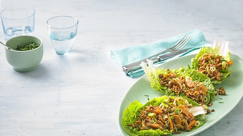 Teriyaki-Tempeh-Salatwraps