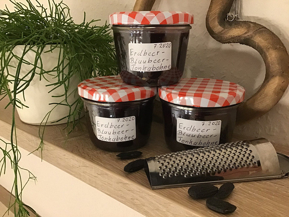 Erdbeer-Blaubeer-Tonkabohnen-Marmelade von locafish| Chefkoch