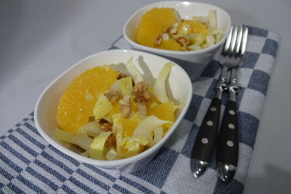 Chicoree Orangen Salat