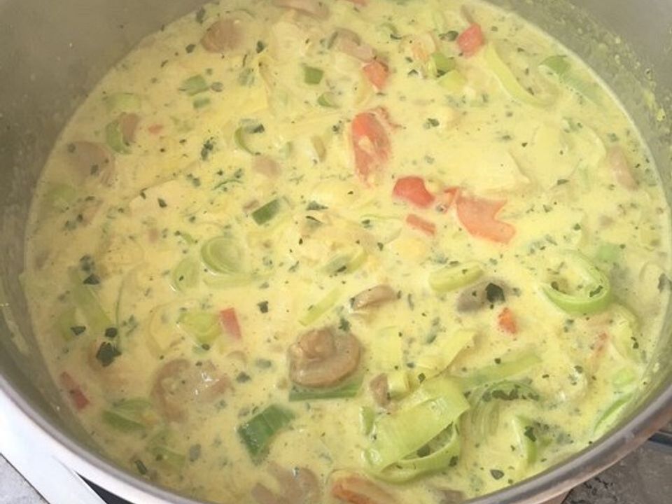 Curry-Hähnchen-Lauch-Käsesuppe von Mirizzle| Chefkoch