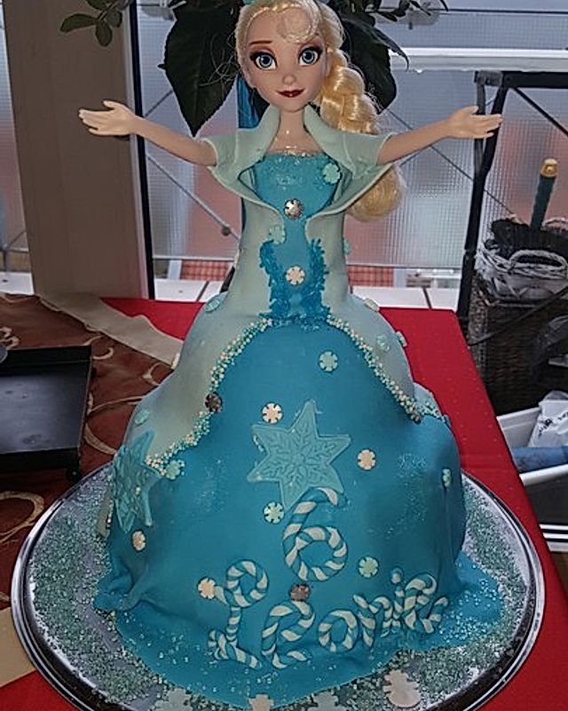 Elsa Fondant Torte- glutenfrei