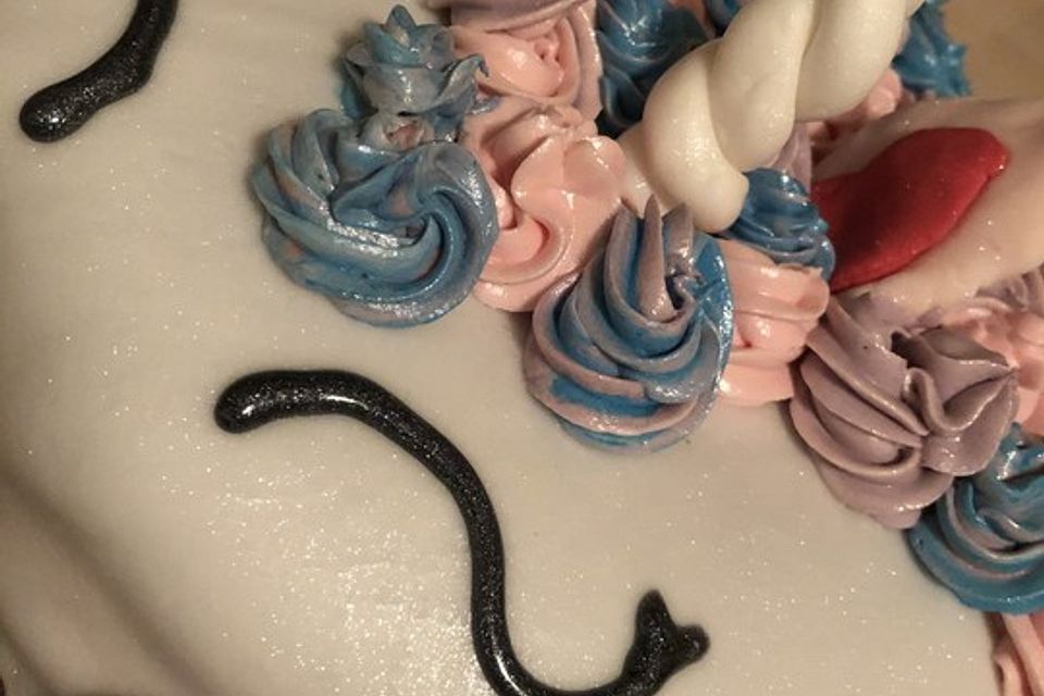 Einhorn-Fondant-Torte