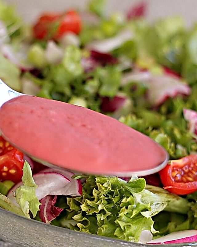 Fruchtiges Himbeer-Salatdressing