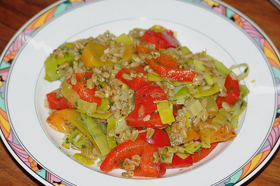 Grünkernpfanne mit Paprika und Lauch