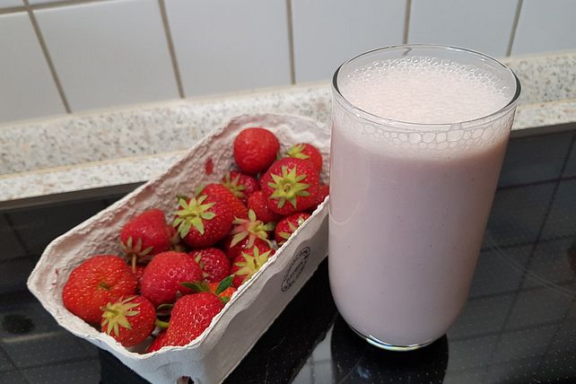 Erdbeer-Bananen-Drink von Drachmann| Chefkoch