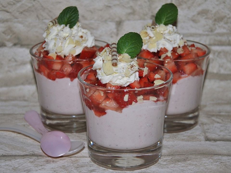 Frischkäse-Erdbeer-Dessert von Juulee| Chefkoch