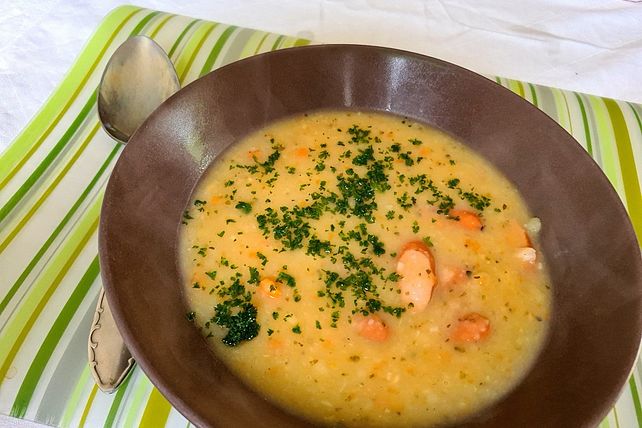 Kartoffelsuppe nach Uromas Art von gabriele9272| Chefkoch