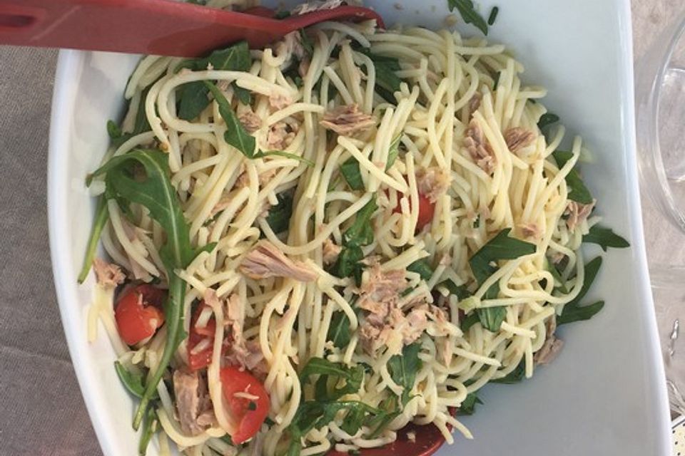 Spaghetti-Thunfisch-Salat