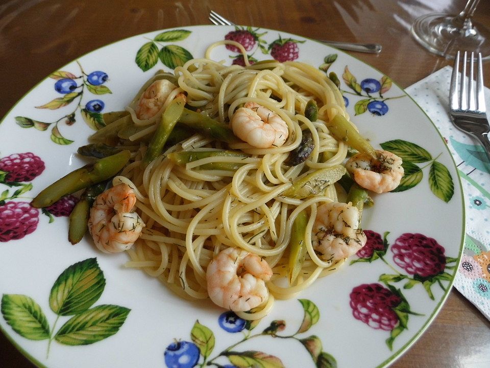 Spaghetti mit Spargel-Shrimps-Sauce von McMoe| Chefkoch