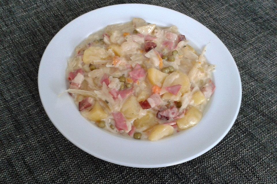 Katis Kartoffel-Kraut-Topf