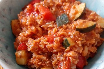 Vegane Zucchini-Paprika-Reispfanne