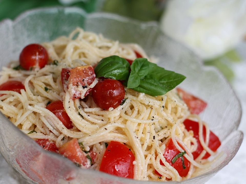 Spaghetti-Pesto-Salat von beaglekit| Chefkoch