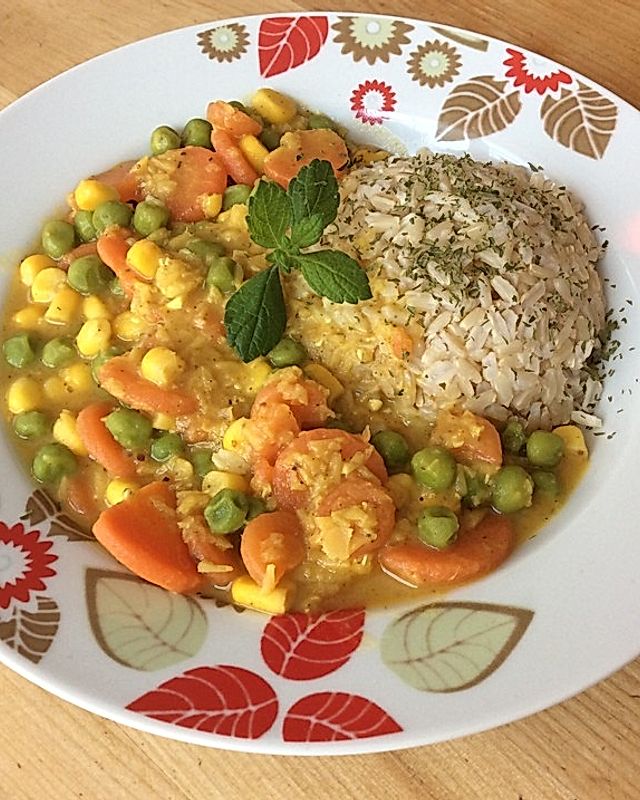 Süßlich-mildes rote-Linsen-Curry mit Gemüse