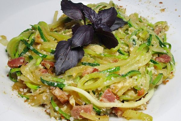 Zucchini Carbonara von luckytina | Chefkoch
