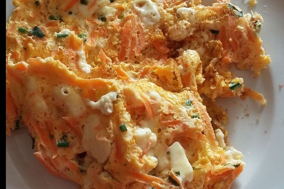 Schafskäse-Omelette mit Karotten