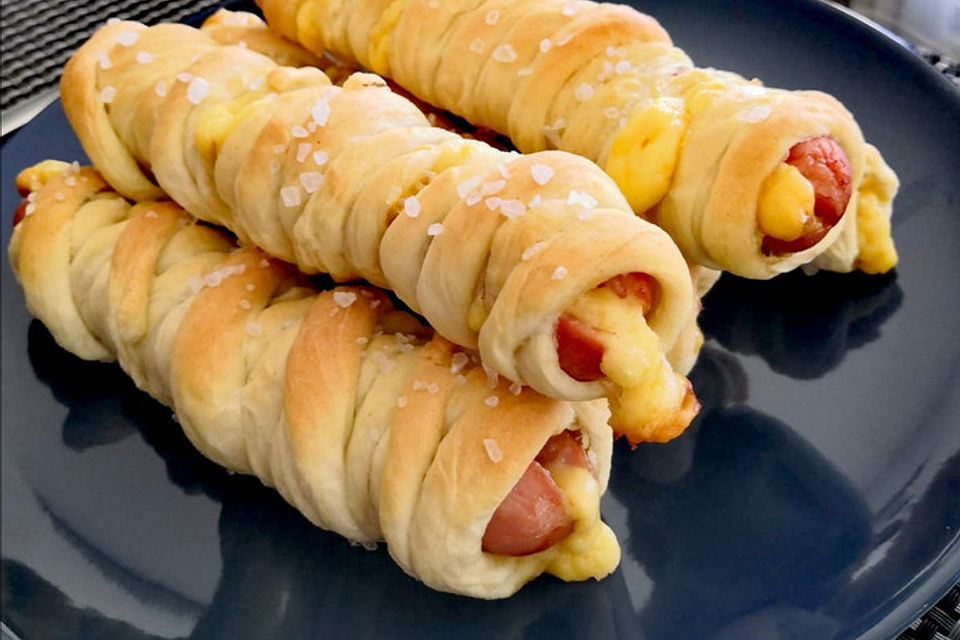 Cheese Pretzel Dogs