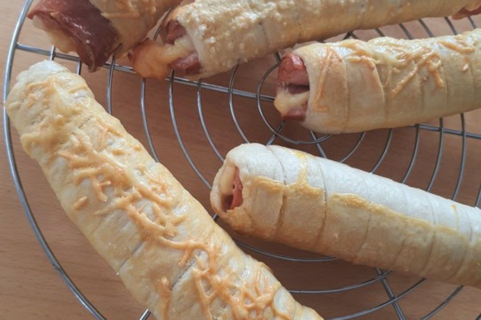 Cheese Pretzel Dogs