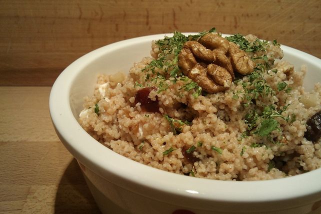 Couscous mit Datteln, Walnüssen und Feta von dodith| Chefkoch