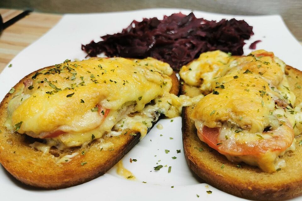 Überbackene Schnitzel auf französische Art