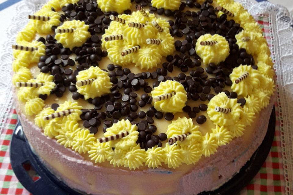 Marzipantorte mit Mascarpone