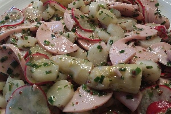 Spargel-Wurst-Salat mit Radieschen-Vinaigrette von Hellcaster | Chefkoch