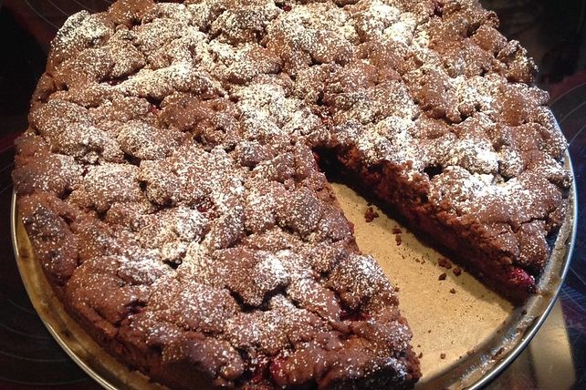 Schoko-Kirsch-Kuchen aus Mürbeteig von Sarkasta| Chefkoch