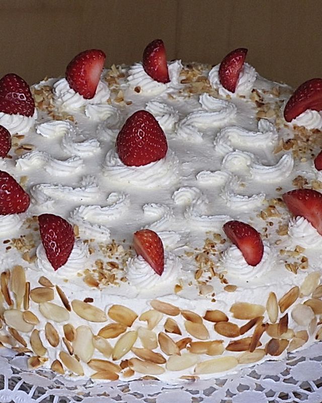 Erdbeer-Mascarpone-Torte
