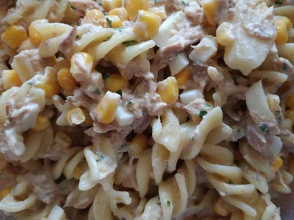 Thunfisch Nudelsalat von Kizzkax3 | Chefkoch Thunfisch Nudelsalat von Kizzkax3 | Chefkoch