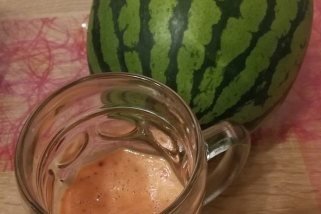 Melonen-Nektarinen-Smoothie mit erfrischender Minze von MaryTaara| Chefkoch