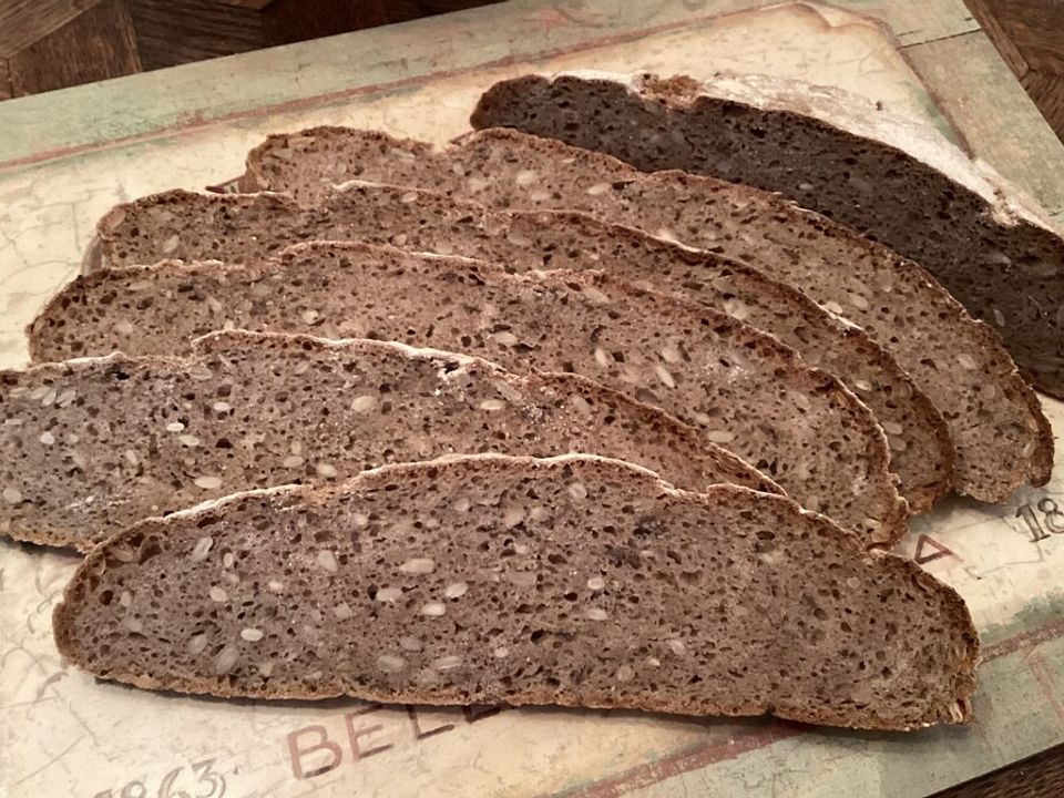 Gewürzbrot mit Sonnenblumenkernen von sarahol| Chefkoch