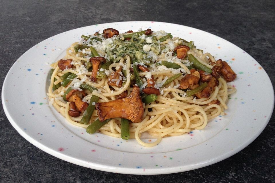 Pasta mit Pfifferlingen und grünen Bohnen