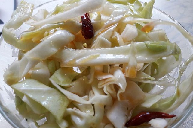 Alex&amp;#39; veganer Krautsalat auf japanische Art von mainecoonkatze| Chefkoch