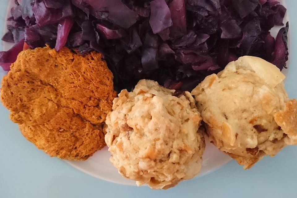 Vegane Käse-Speckknödel