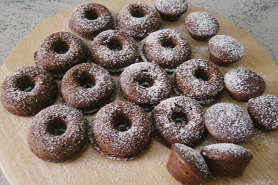 Schoko - Donuts aus der Form