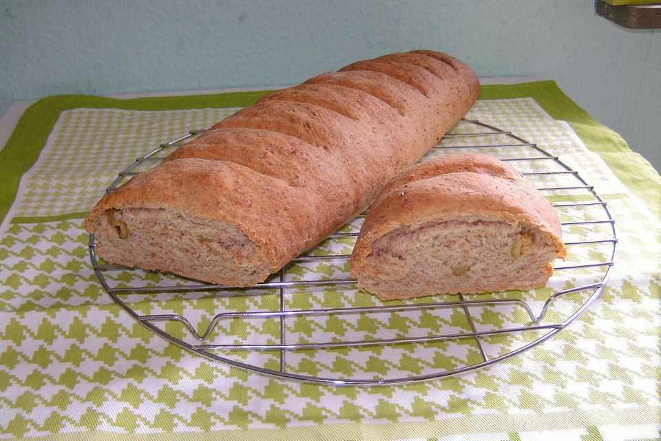 Schafskäse-Olivenbrot