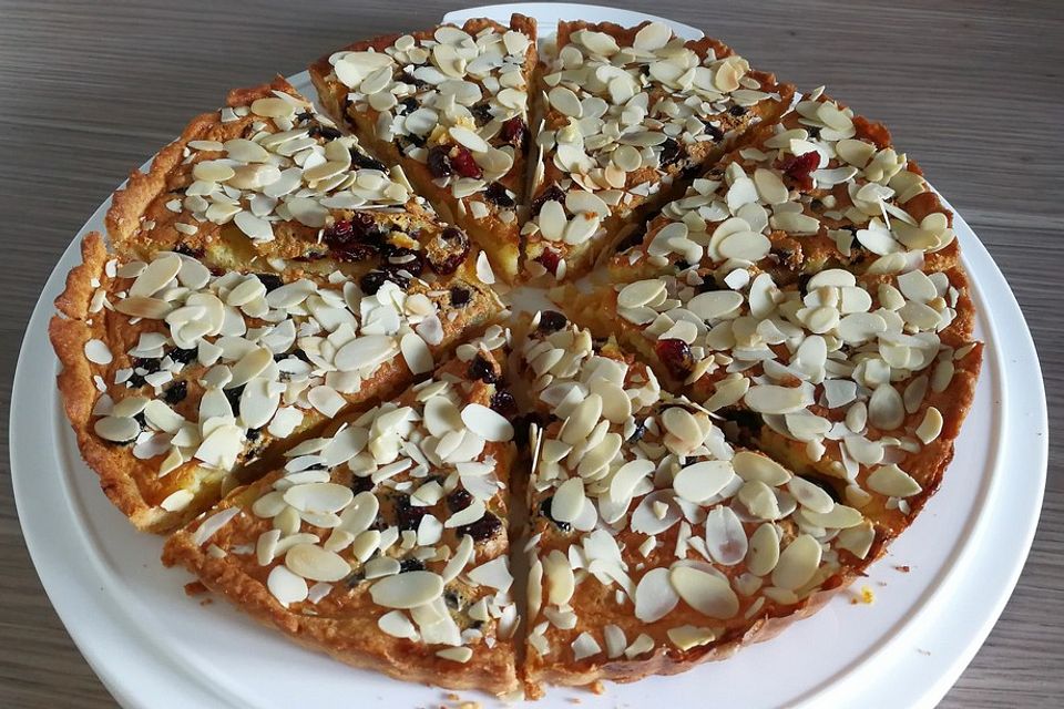 Cranberry-Mandel-Tarte