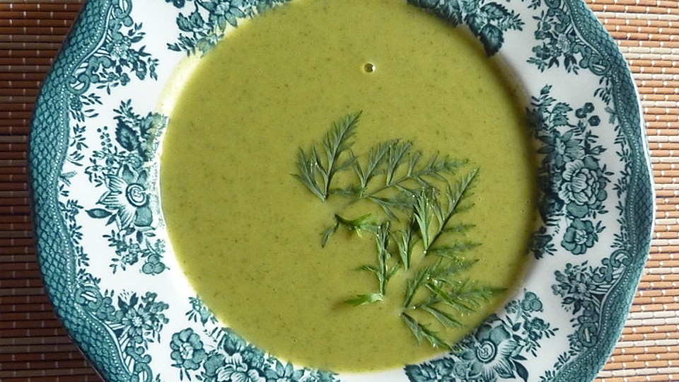 Cremige Mohrengrunsuppe Mit Lauch Und Kartoffeln Von Deloh Chefkoch 