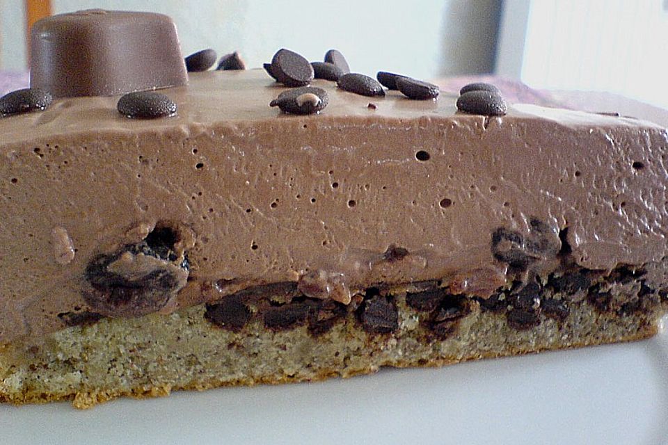 Amarena-Nuss-Torte