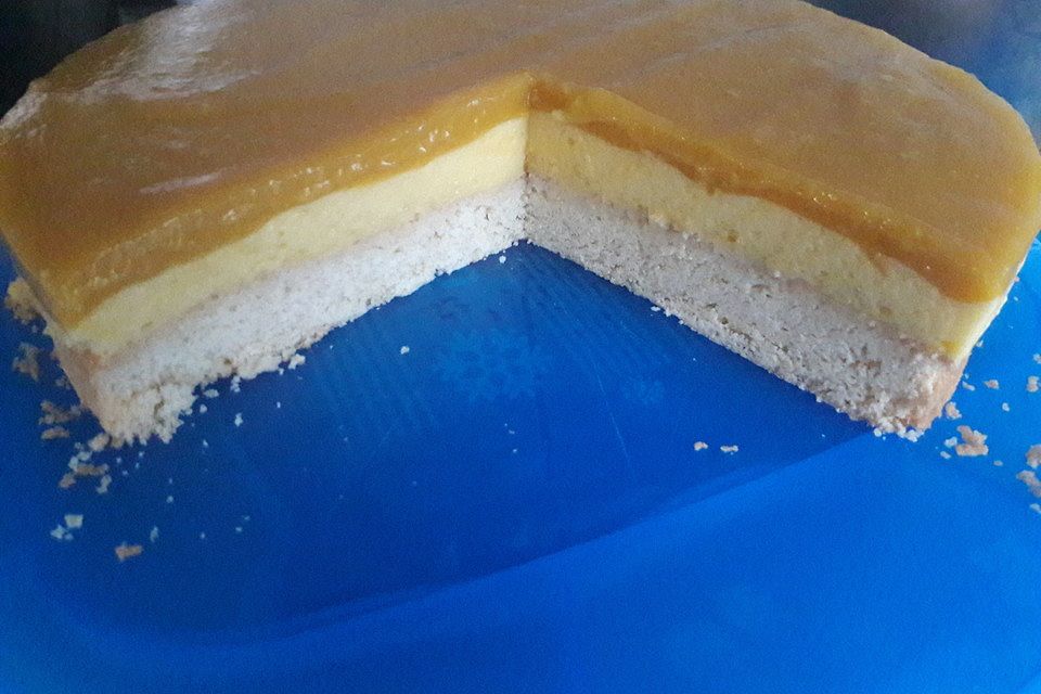 Mango-Maracuja-Joghurt-Torte