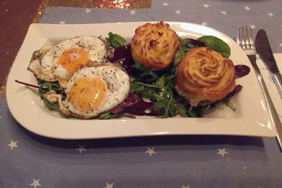 Hackfleisch-Muffins mit Kartoffelpüree-Haube