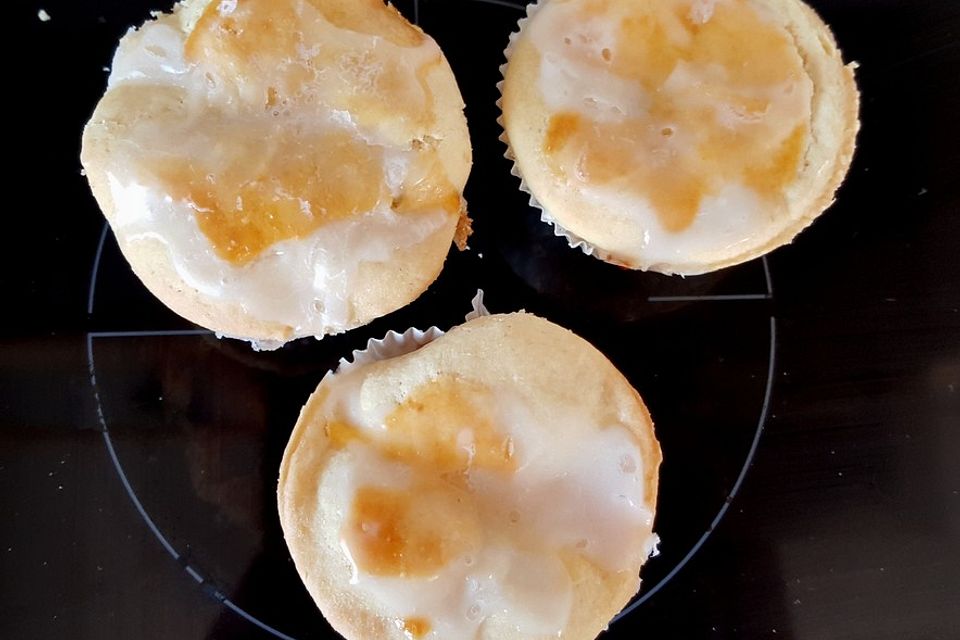 Gedeckte Apfelmuffins