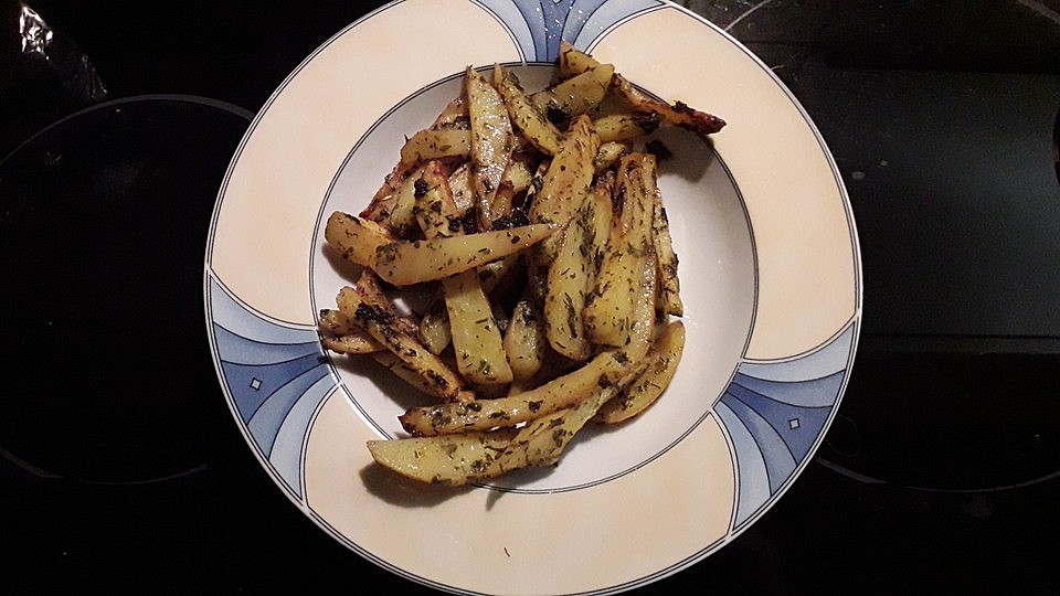 Susskartoffel Pommes Von Moni Fa Chefkoch 