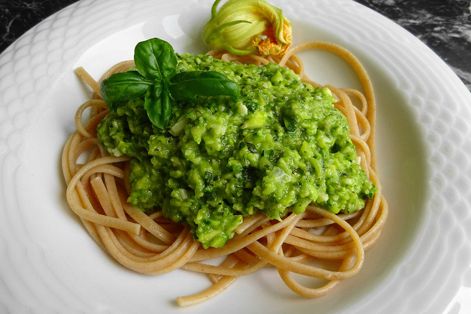 Zucchinipesto