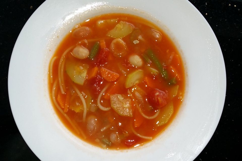 Kalorienarme Minestrone