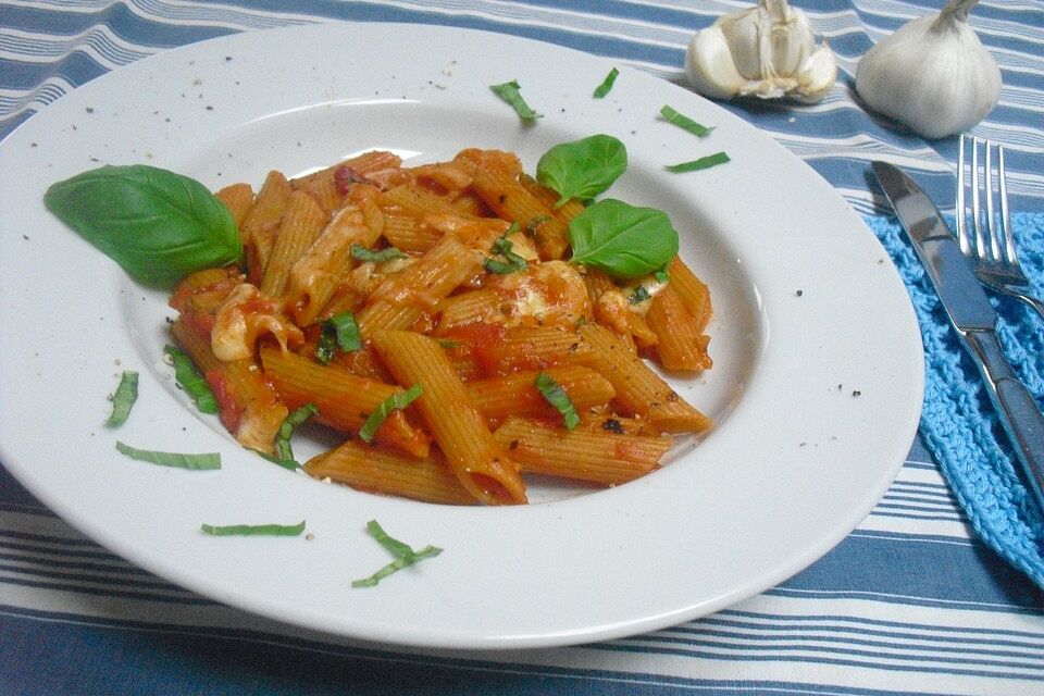 One Pot Pasta Tomate-Mozzarella